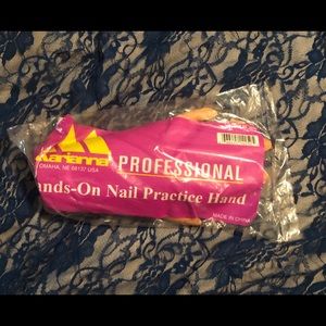 Marianna PROFESSIONAL Hands-On Nail Practice Hand